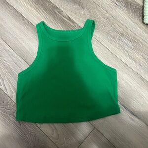 crop tank top